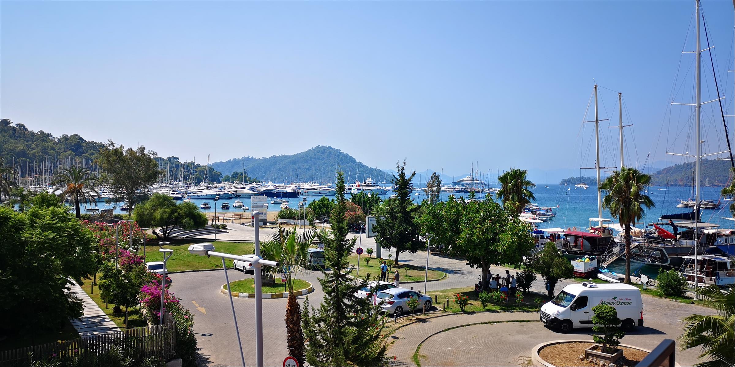 Hotel Marina Bay Goecek Ngoại thất bức ảnh