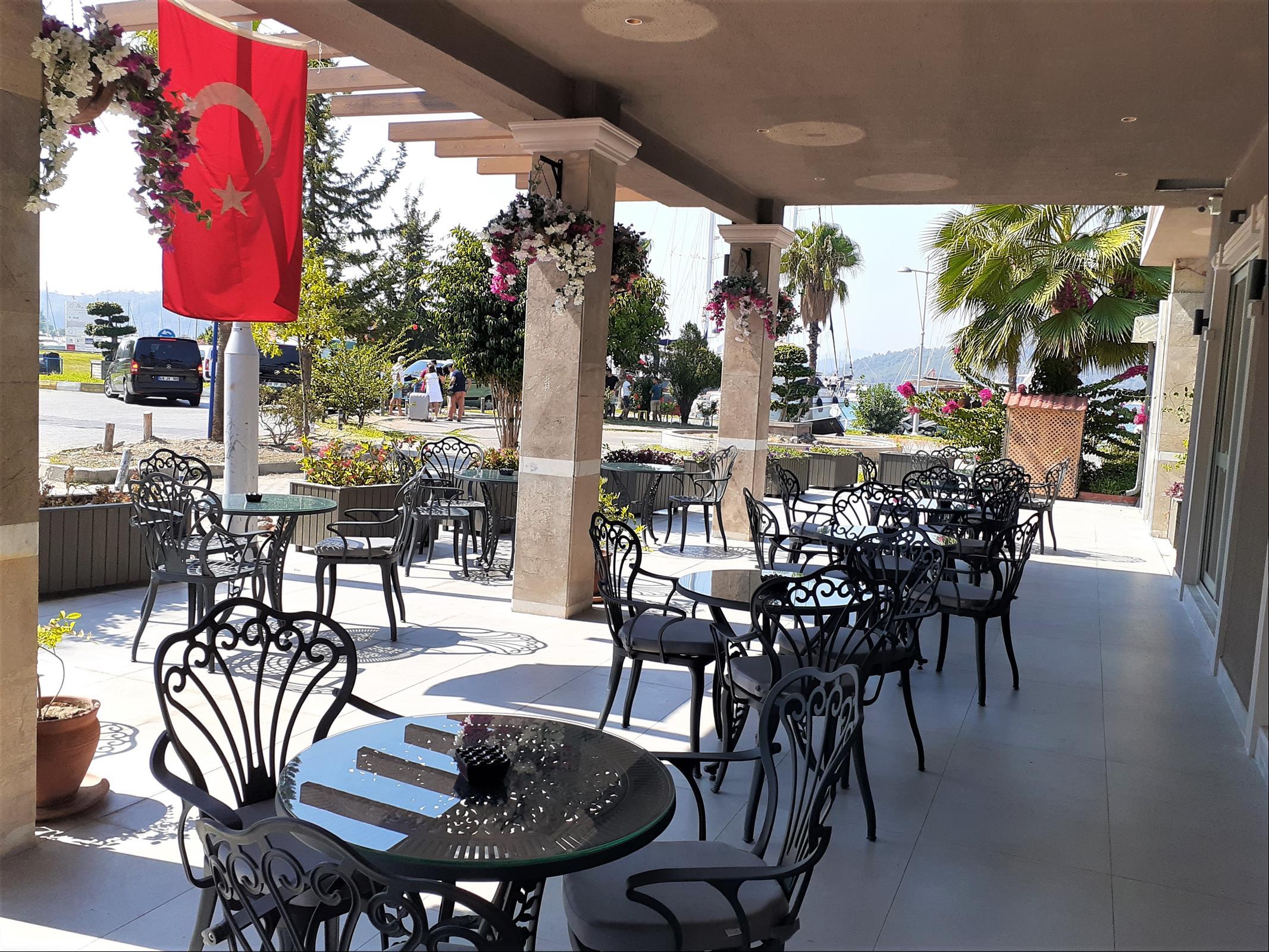 Hotel Marina Bay Goecek Ngoại thất bức ảnh