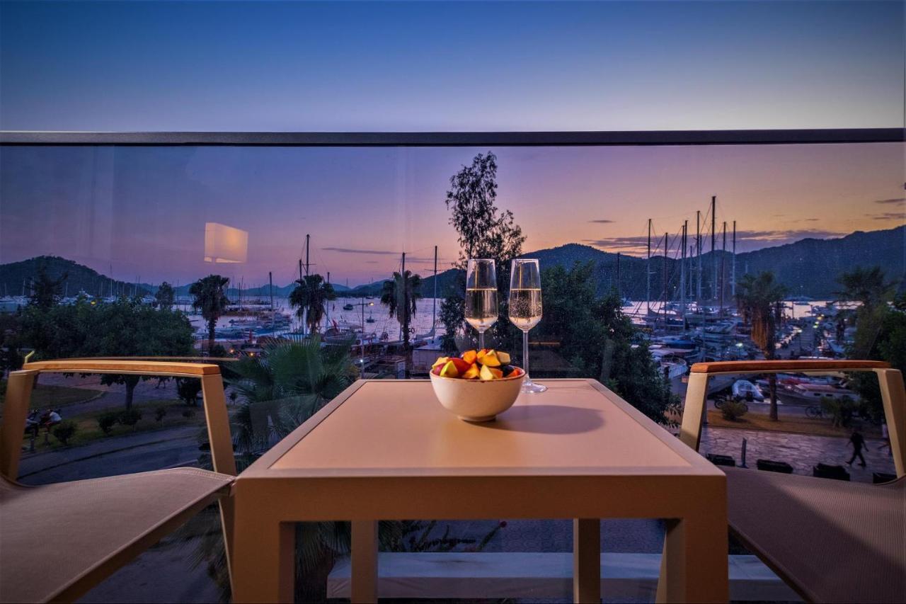 Hotel Marina Bay Goecek Ngoại thất bức ảnh